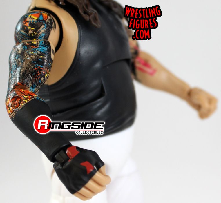 http://www.ringsidecollectibles.com/mm5/graphics/00000001/elite28_bray_wyatt_pic4.jpg